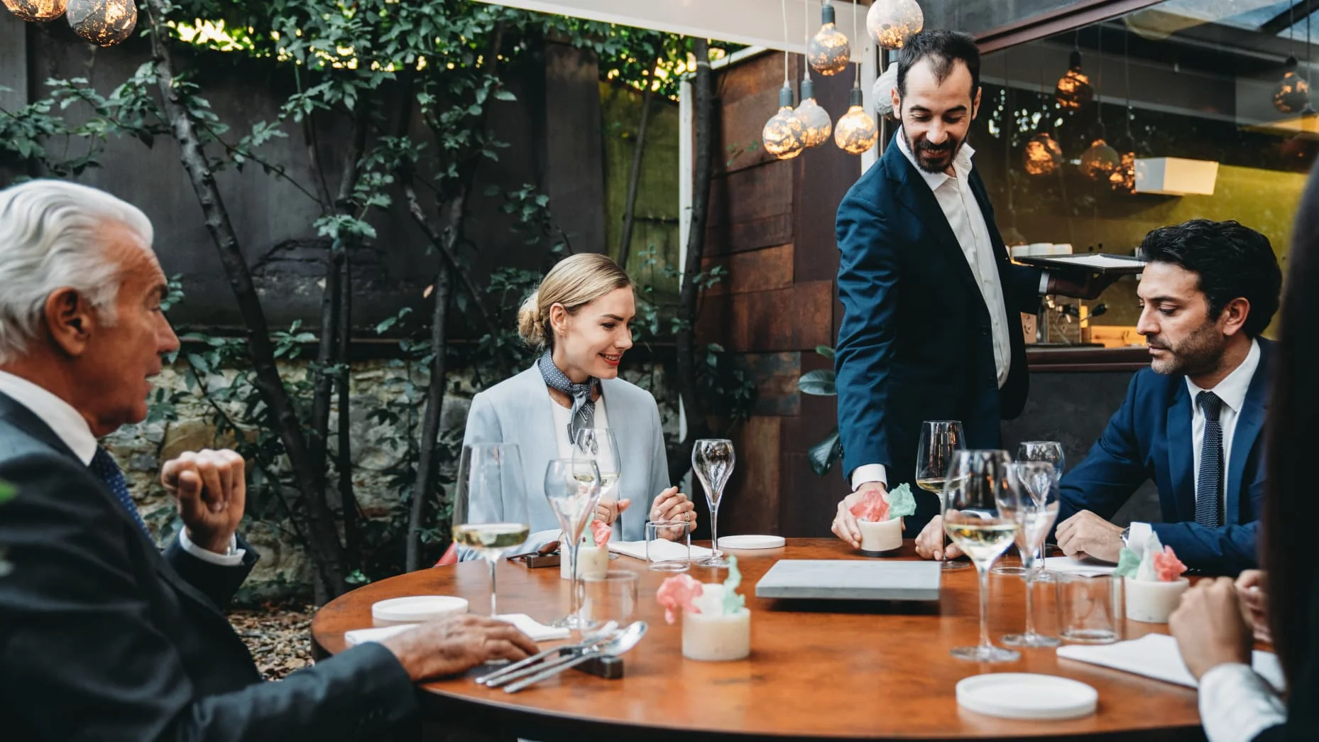 Luxury experience spending rebound: 2026 outlook